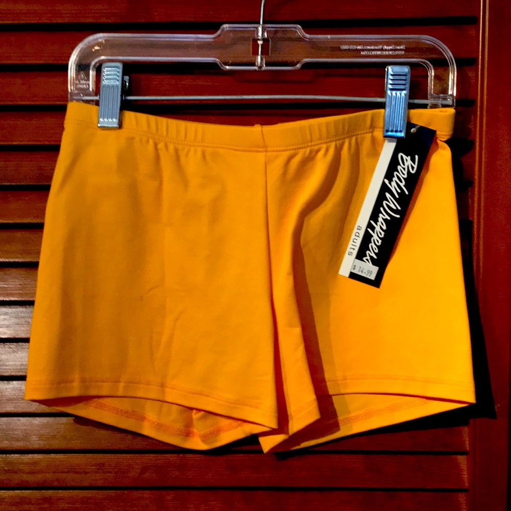 Boddy Wrappers Dance Shorts Size Small